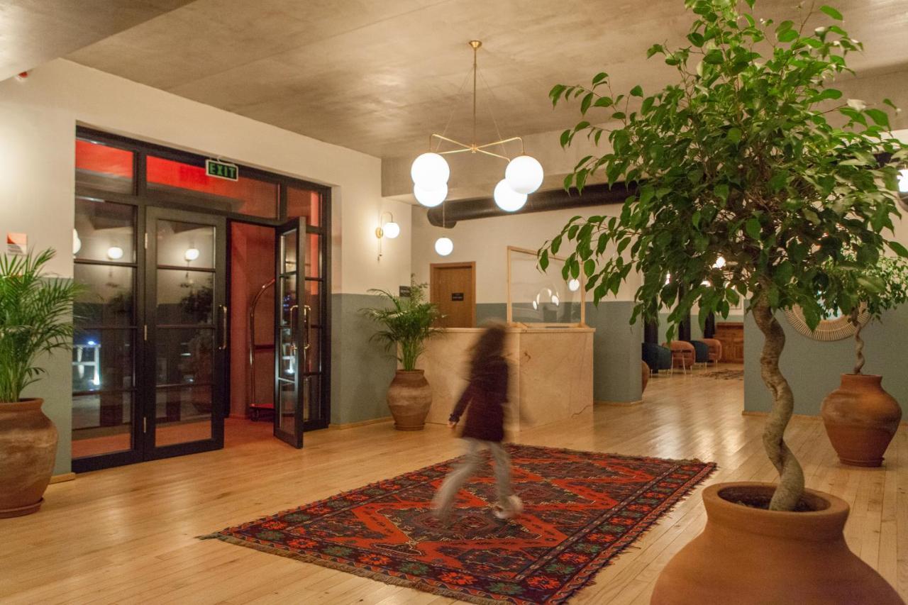 Intourist Kazbegi Hotel Bagian luar foto